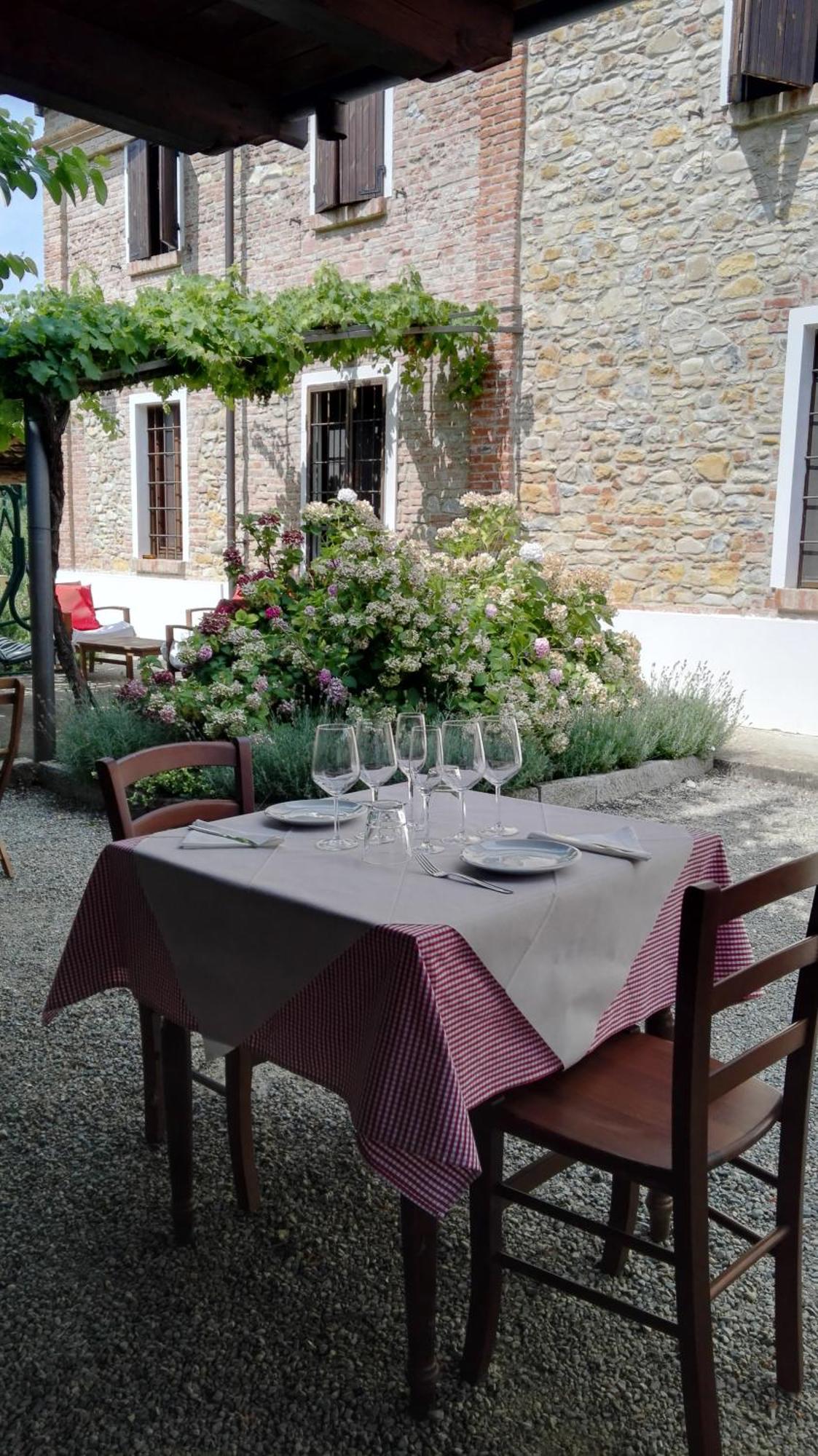 Agriturismo Casa Garello Salice Terme Εξωτερικό φωτογραφία