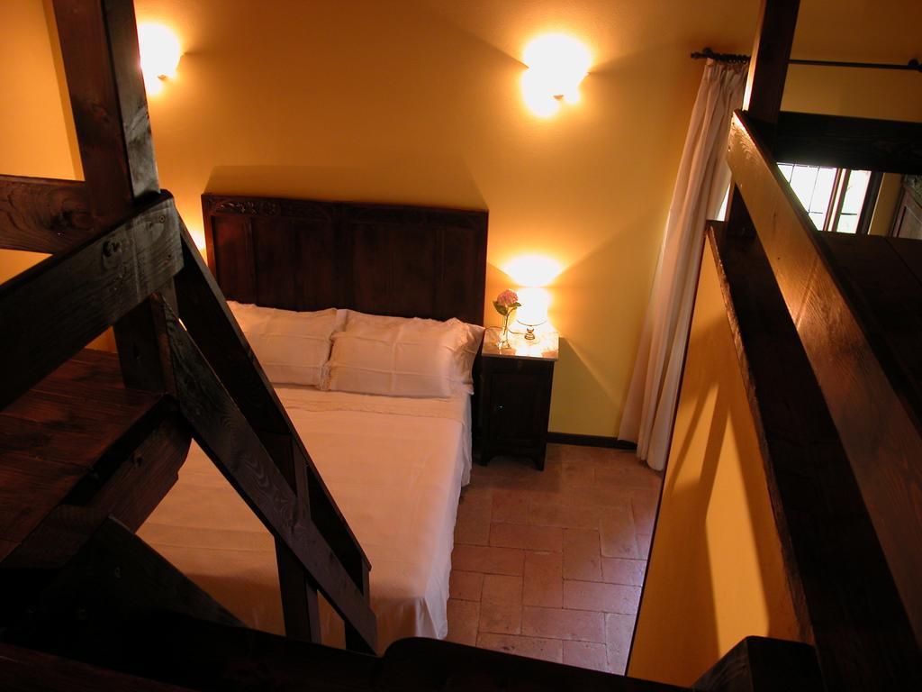 Agriturismo Casa Garello Salice Terme Δωμάτιο φωτογραφία